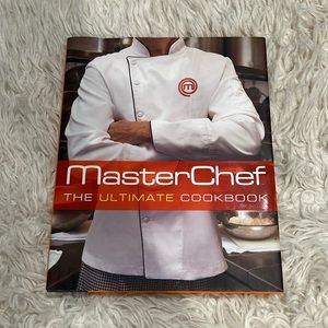 🌟SALE🌟 
MasterChef Cookbook